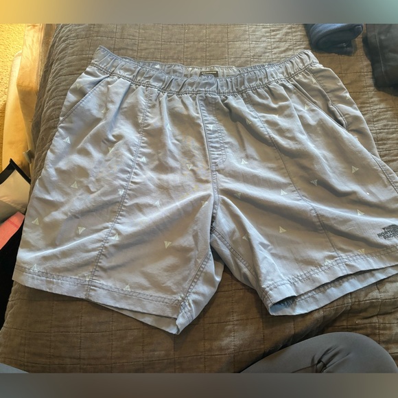 The North Face Blue Shorts XL‎ - Picture 1 of 5